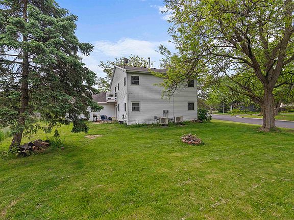 5th image of 2634-2636 Smithfield Dr