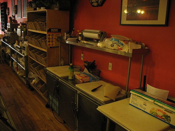 5th image of 483 Grand St #1