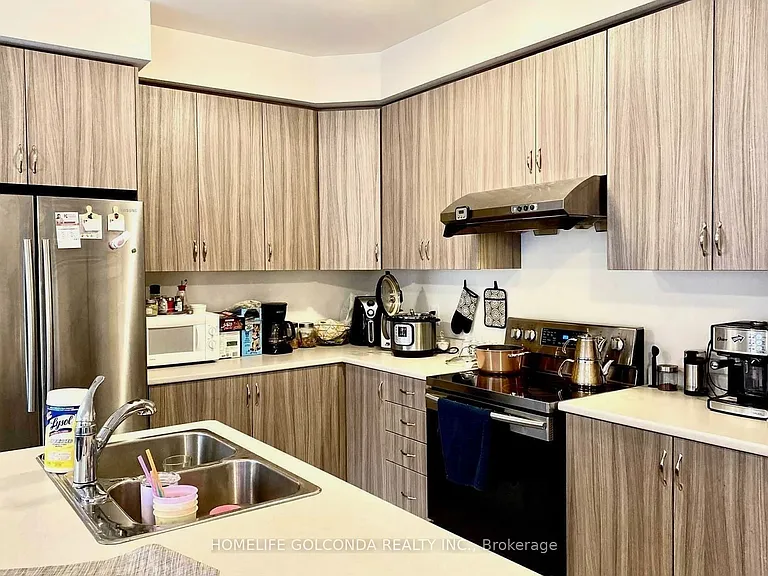 1450 Chretien St — Photo 8