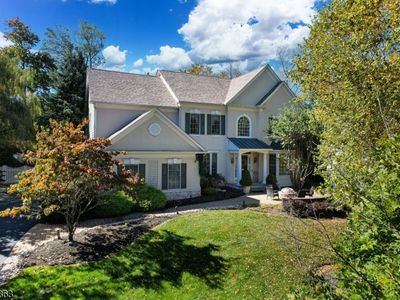 43 Spruce Hollow Rd, Green Brook, NJ, 08812