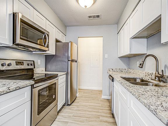 5th image of 2240 Tarpley Rd APT 324