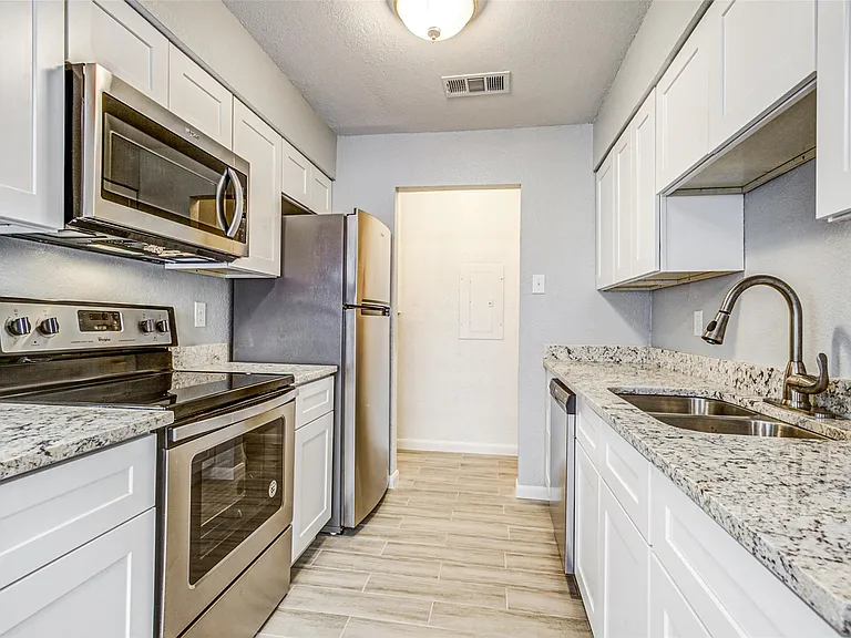 2240 Tarpley Rd #324 — Photo 5