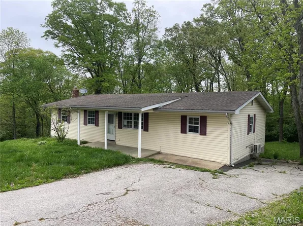 392 Daniels Estates Dr, Union, MO 63084