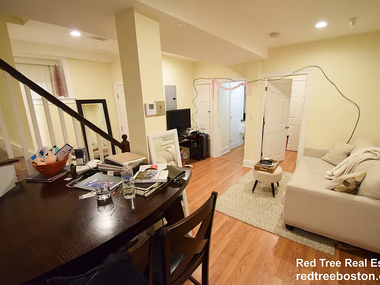 1203 Beacon St #1A — Photo 11