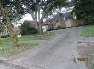 8715 Covent Garden St, Houston, TX 77031