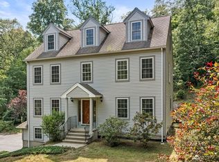 341 Quaddick Rd, Thompson, CT 06277