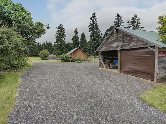 2nd image of 19614 NE 50th Ave