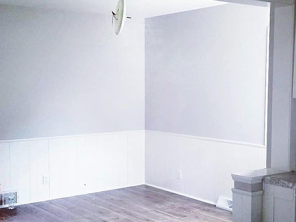 5th image of 5185 Amberwood Cir