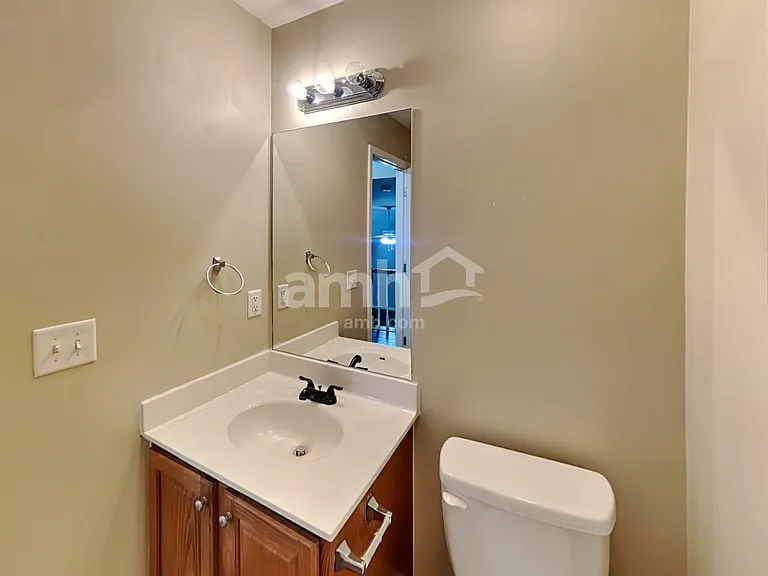 2321 Devonshire Dr — Photo 15