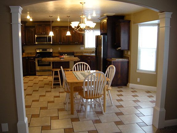 2nd image of 699 S Katie Ct