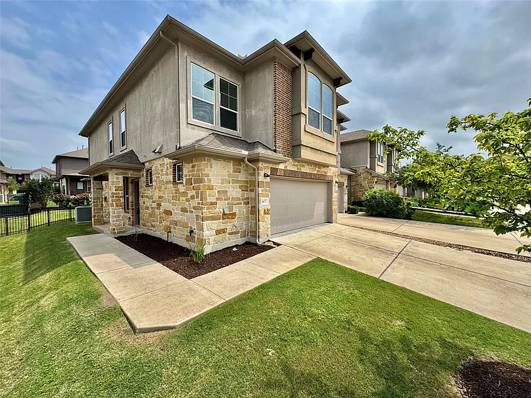 407 Rhetoric Way — Photo 2