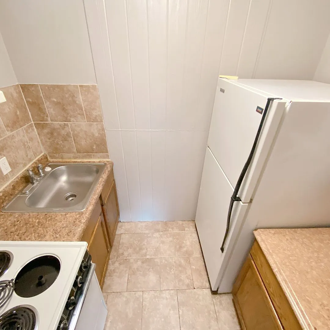 Three Awesome Bees Realty, Llc: Tab Kt 4815 Ames Ave — Photo 2