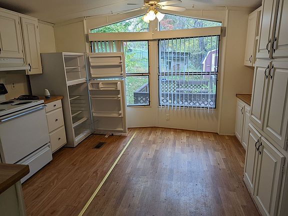 4th image of 2184 Opequon Ln