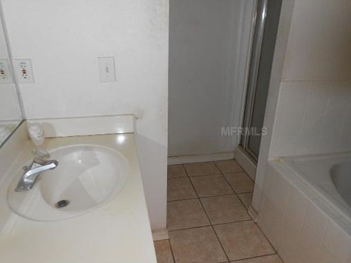 3rd image of 2547 Dwyer Ln