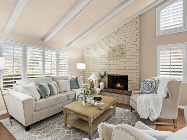 8853 Oak Trail Court, Santa Rosa, CA 95409