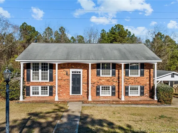 240 Croydon Ave, Fayetteville, NC 28311