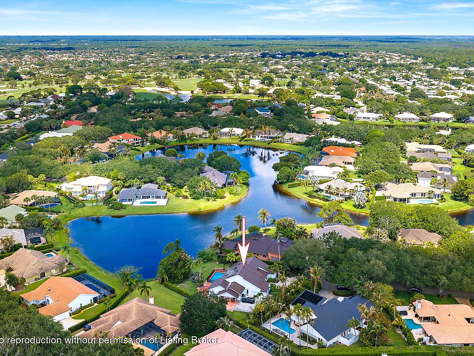 1st image of 10290 SE Banyan Way
