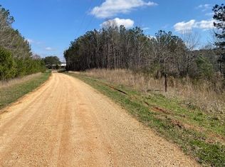 605 Massey Ln, Savannah, TN 38372