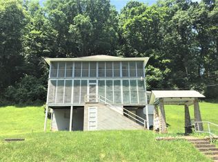 12669 Fern Glen Valley Rd, Grafton, IL 62037