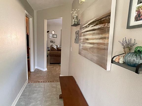 5th image of 1517 Oakleigh Ct