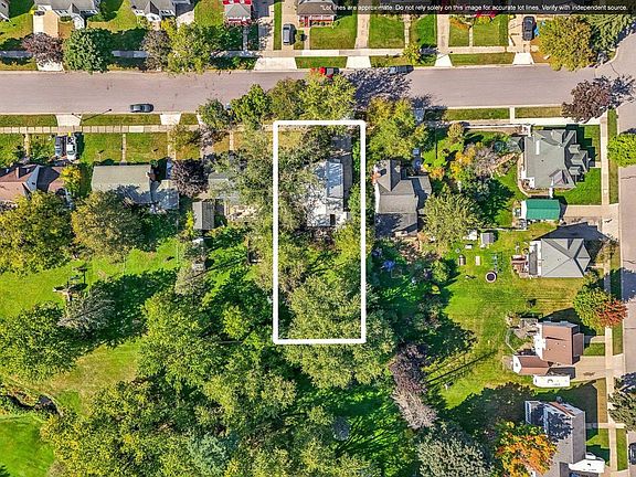 3rd image of 325 Warren Avenue