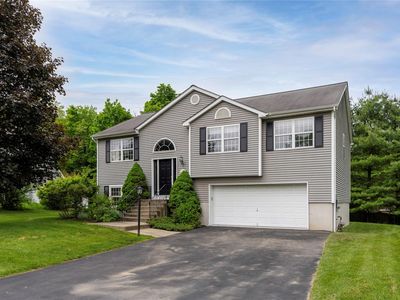 84 Autumn Drive, Poughkeepsie, NY, 12603