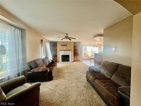 4th image of 41071 Nicki Lynn Dr