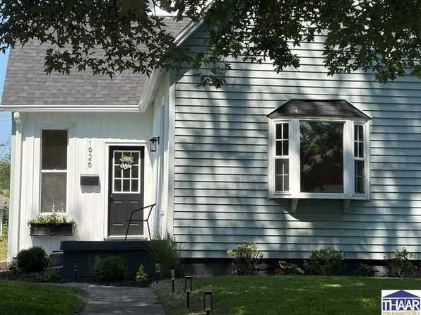 1926 N 8th St, Terre Haute, IN 47804