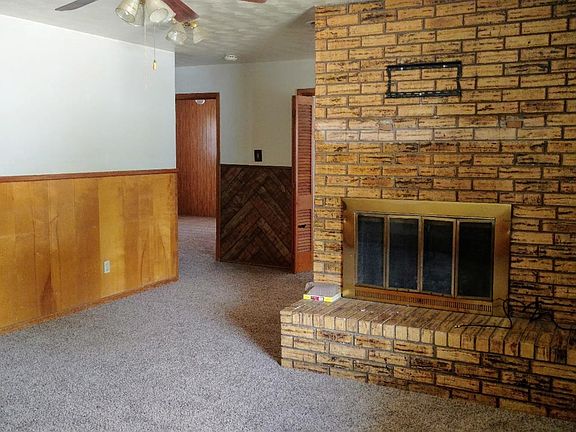 5th image of 802 Avenue D