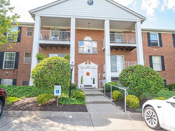 2nd image of 5938 Harrison Ave