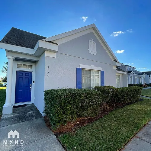 2125 Island Walk Dr Photo 1