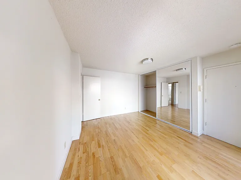 2028 Dwight Way — Photo 7
