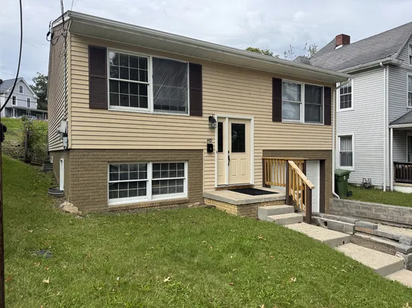 449 Grove St, Morgantown, WV 26505