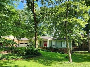 1614 S Ridge Dr, Marietta, GA 30066