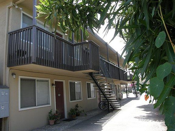 2nd image of 231 Blackburn St APT 7