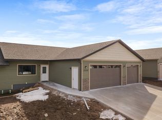 3330 Canyon View Ct, Sturgis, SD 57785