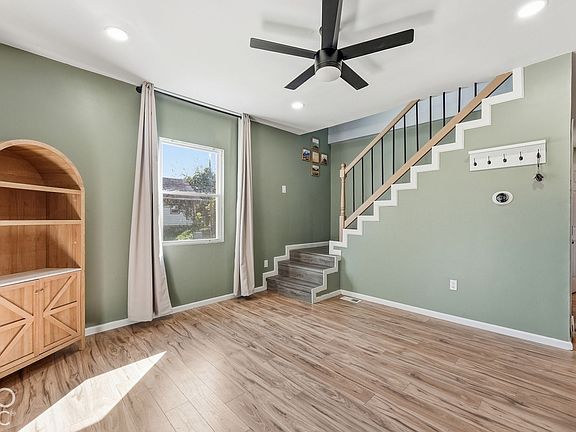 5th image of 4002 Byram Ave