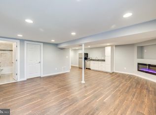 7926 Saint George Ct, Springfield, VA 22153