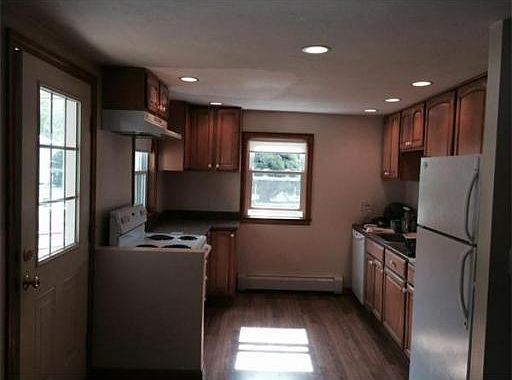 2nd image of 171 West St #1
