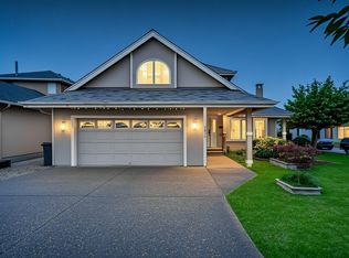 1830 Walnut Cres, Coquitlam, BC V3J7T5