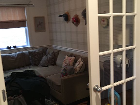 5th image of 4831 N Winthrop Ave APT 2S