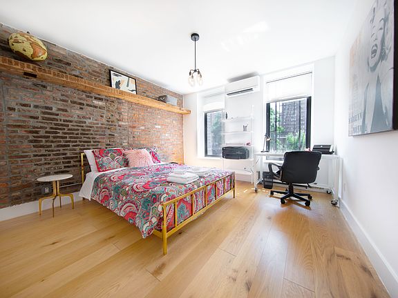 5th image of 43 Essex St #1