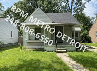 1150 Magnolia Dr, Inkster, MI 48141