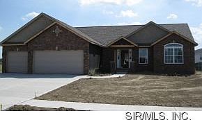 1st image of 832 Indian Prairie Dr