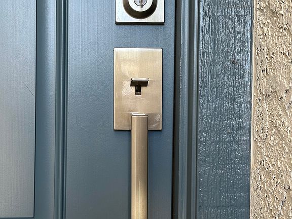 3rd image of 15370 W Hackamore Dr