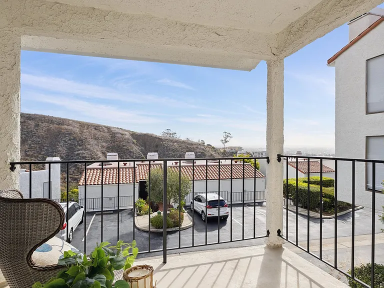 903 Vallecito Dr — Photo 16