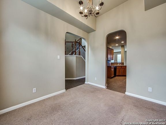 5th image of 506 Sedberry Ct