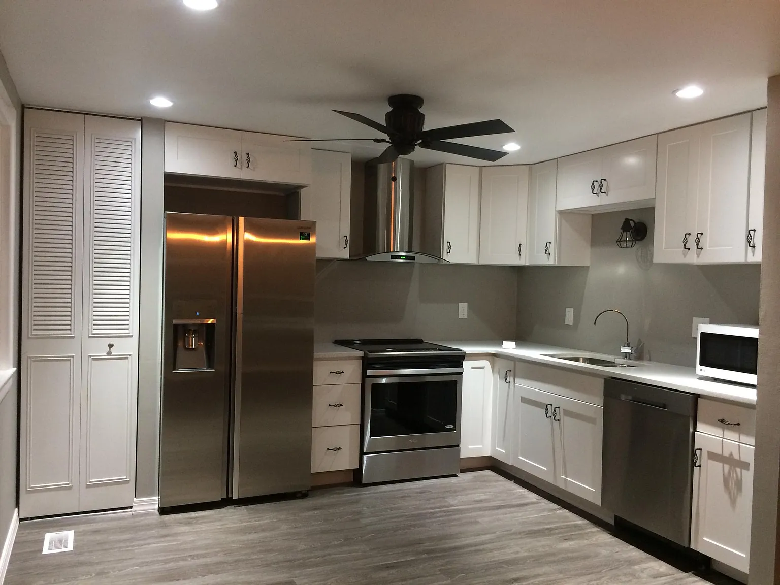 1006 Foxcroft Court — Photo 3