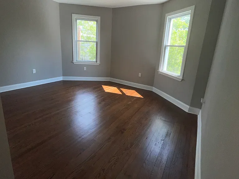 238 Mount Vernon Ave — Photo 6