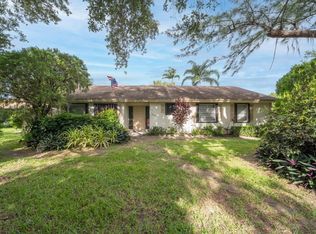 2259 Nova Village Dr, Fort Lauderdale, FL 33317